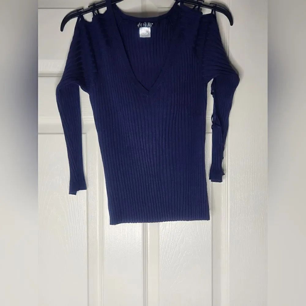 Venus L Navy Blue Noodles Knit Cold Shoulder Open Arm Design Women's Sweater